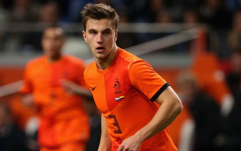 Veltman là trụ cột thầm lặng của Hà Lan