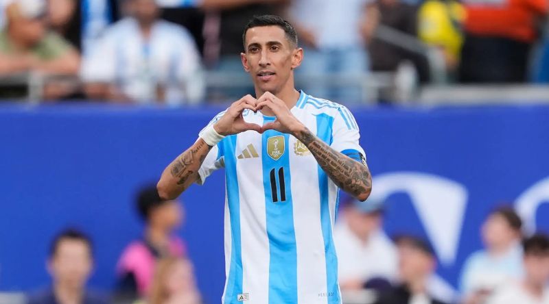 Anh từng khoác áo Real Madrid, Manchester United, PSG và giành nhiều danh hiệu cao quý ở cấp CLB lẫn đội tuyển quốc gia